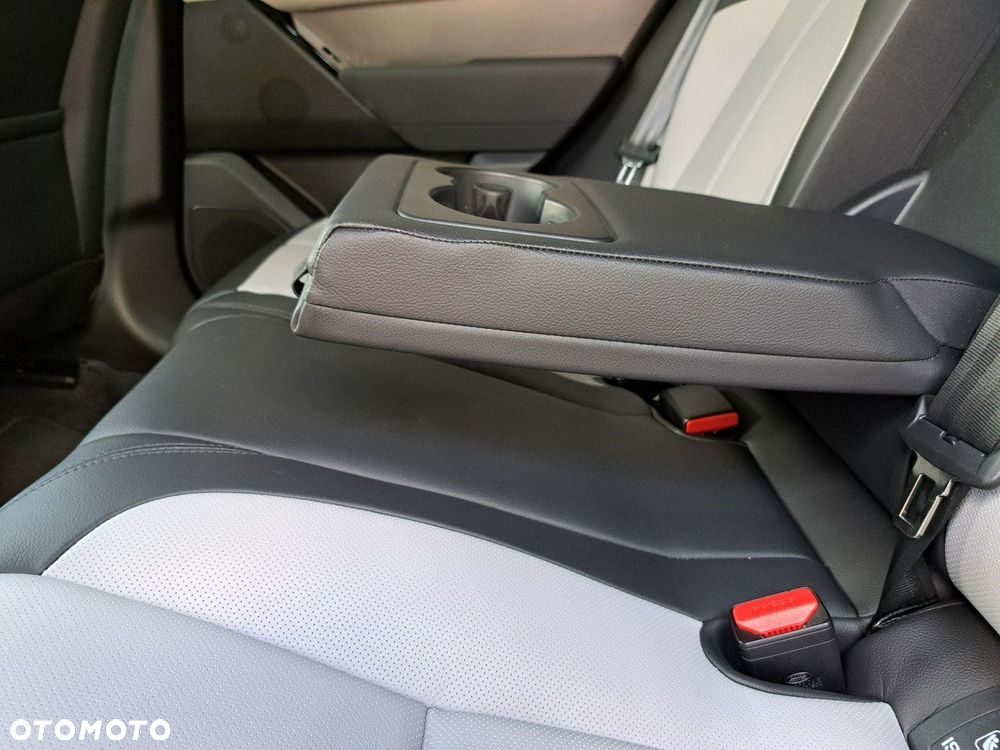 Land Rover Range Rover Velar - 36