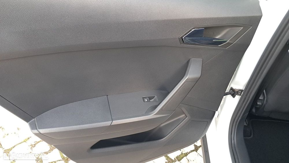 SEAT Arona 1.0 TSI FR - 30