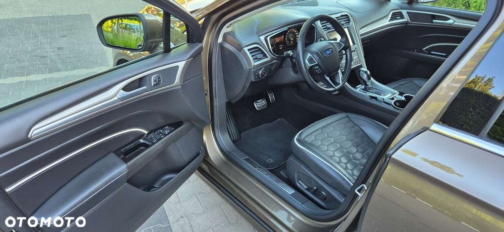 Ford Mondeo Vignale 2.0 TDCi 4WD PowerShift - 5