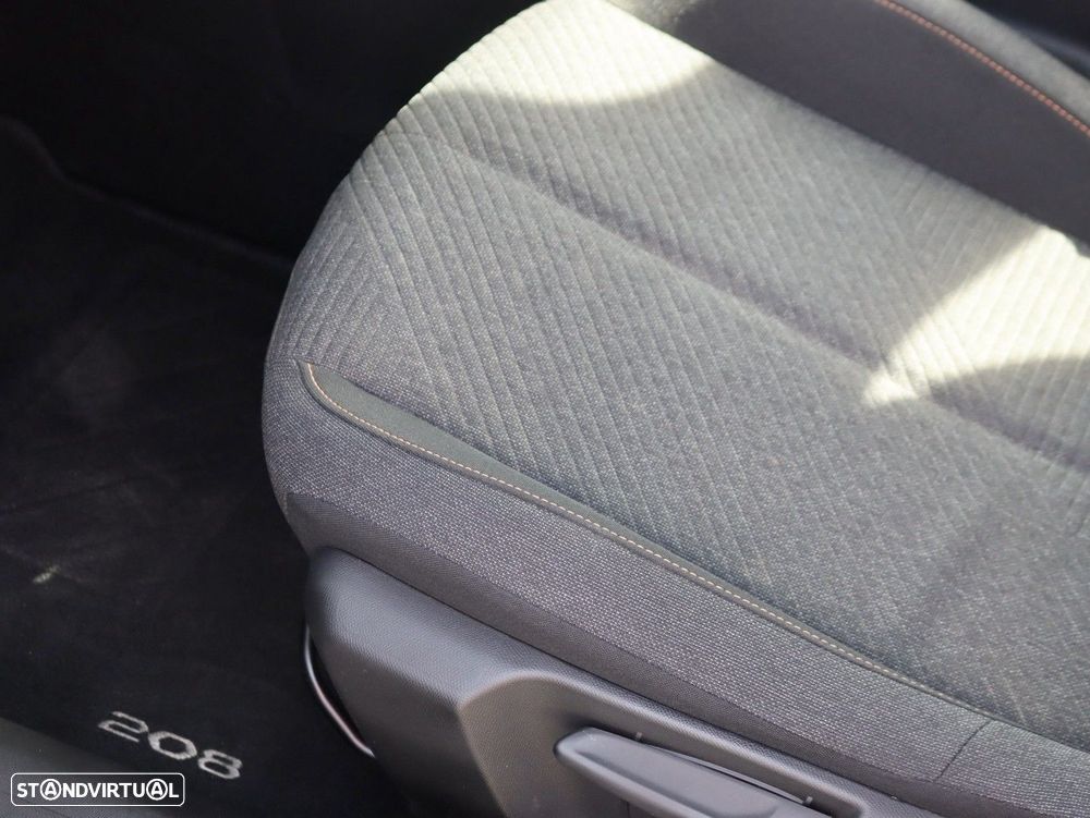 Peugeot 208 1.2 PureTech Active - 20