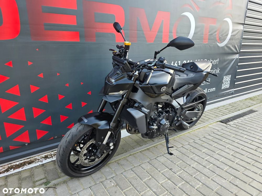 Yamaha MT - 32