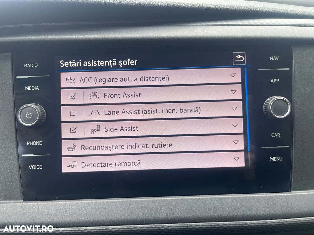 Volkswagen Transporter Kombi TDI Lang DSG - 21