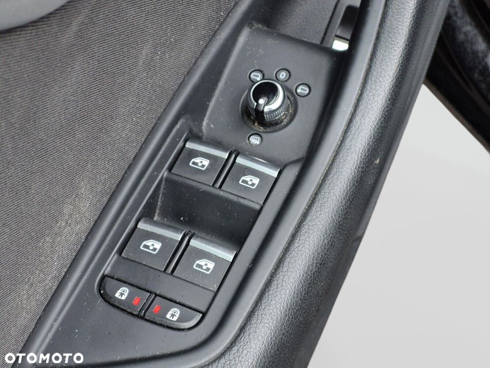 Audi A4 Limousine 35 TFSI S tronic - 10