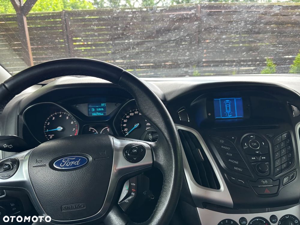 Ford Focus 1.6 EcoBoost Titanium - 6