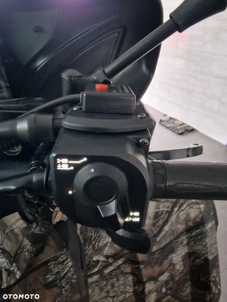 CFMoto CForce - 16