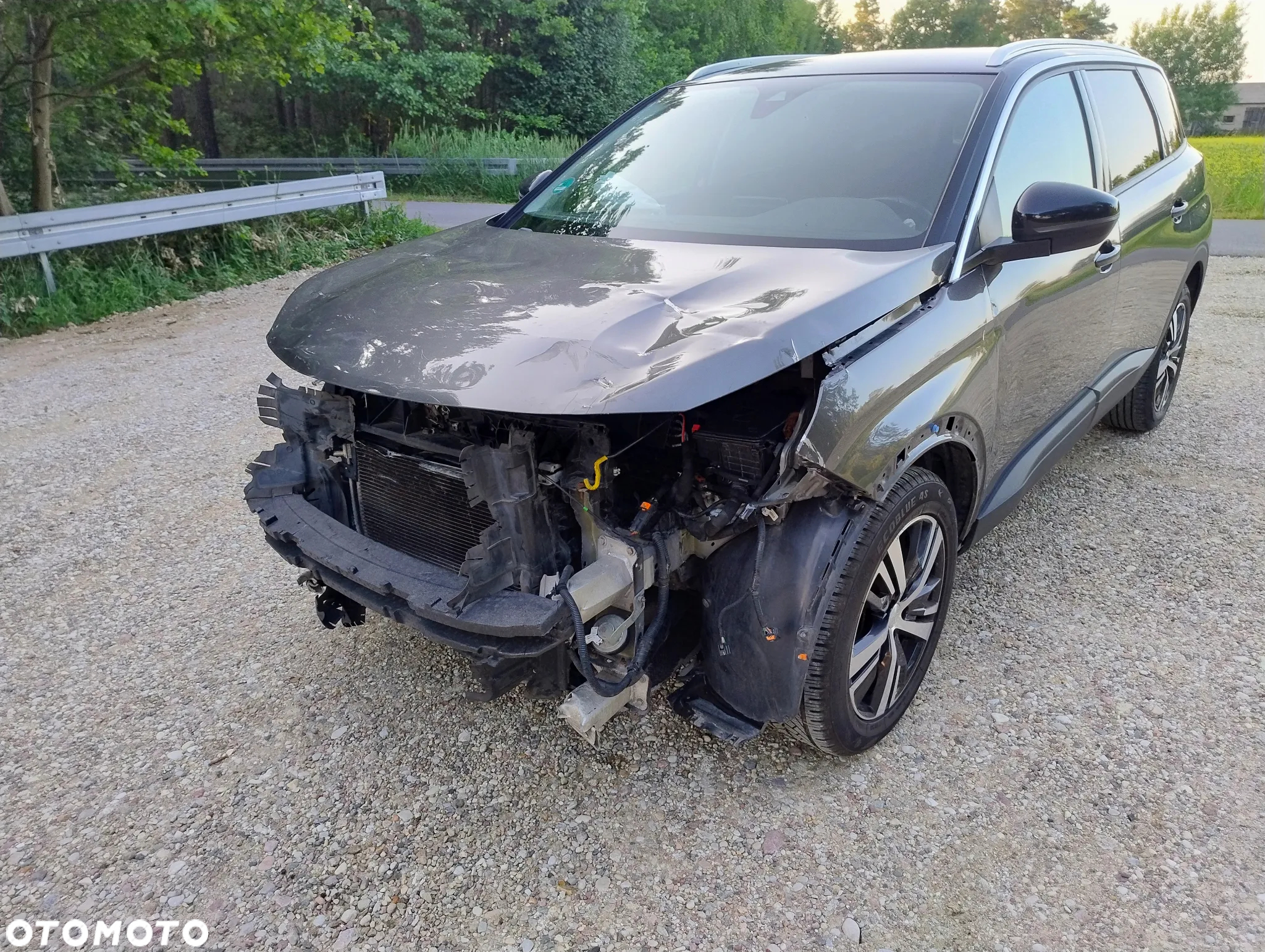Peugeot 5008 - 9