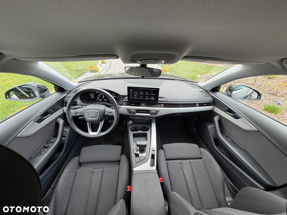 Audi A4 Limousine - 23