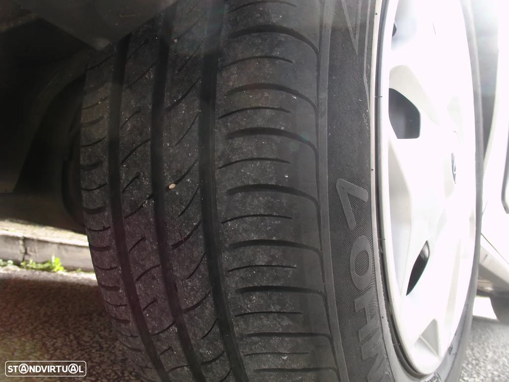 Ford connect 3 lug longa - 26