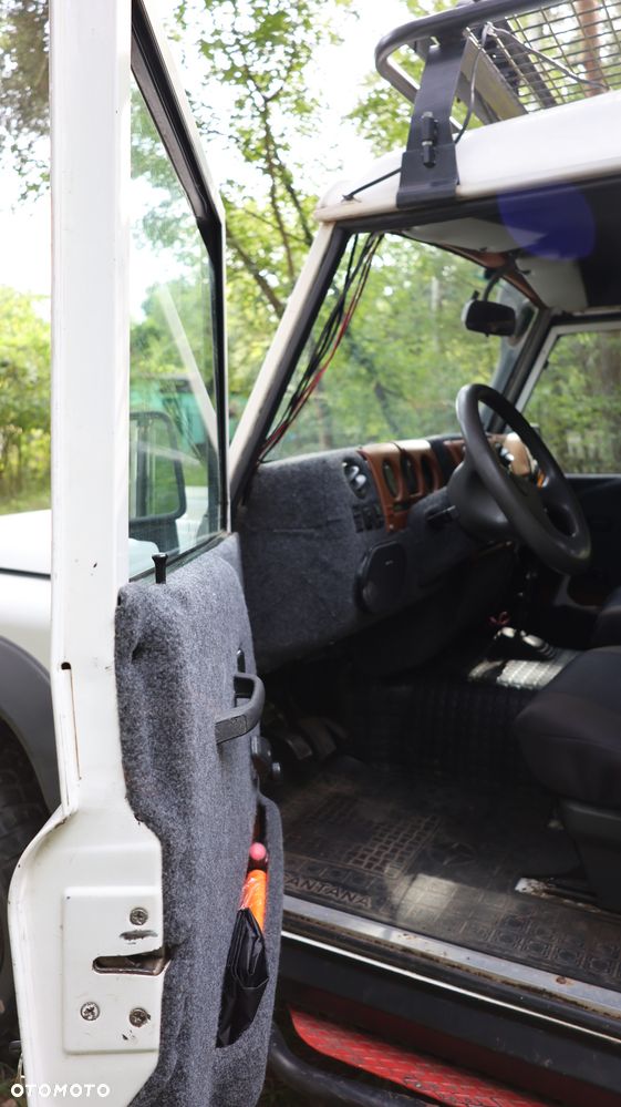 Land Rover Inny - 12