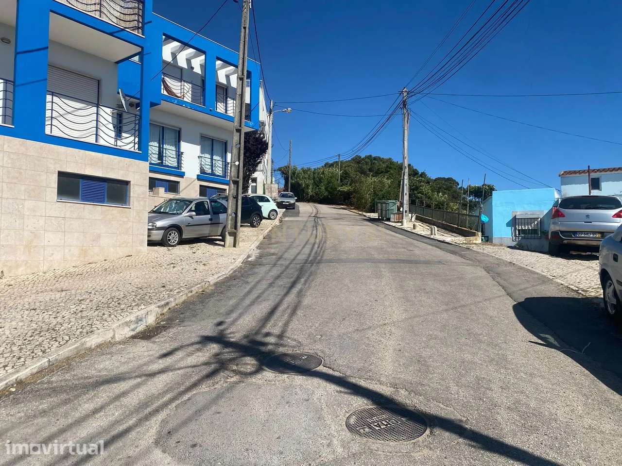 Loja convertida em Apartamento T1 com Garagem na Trafaria, Pica Galo - Grande imagem: 4/5