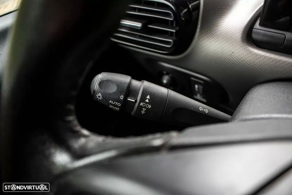 Citroën C4 Cactus 1.2 PureTech Shine - 16
