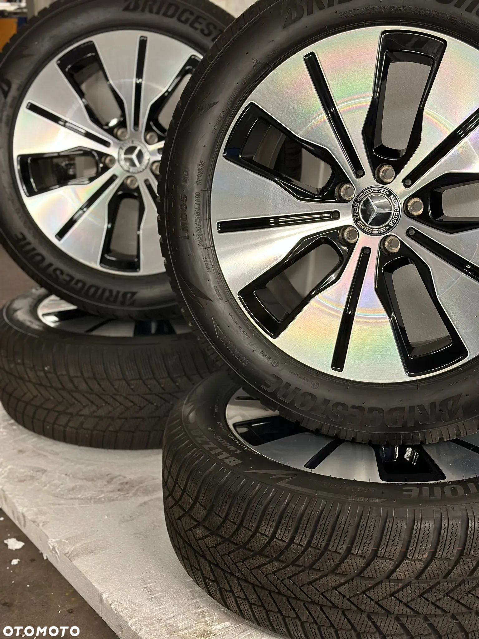 Koła Zimowe Mercedes EQC A293 + 235/55R19 Bridgestone Blizzak LM005 - 1