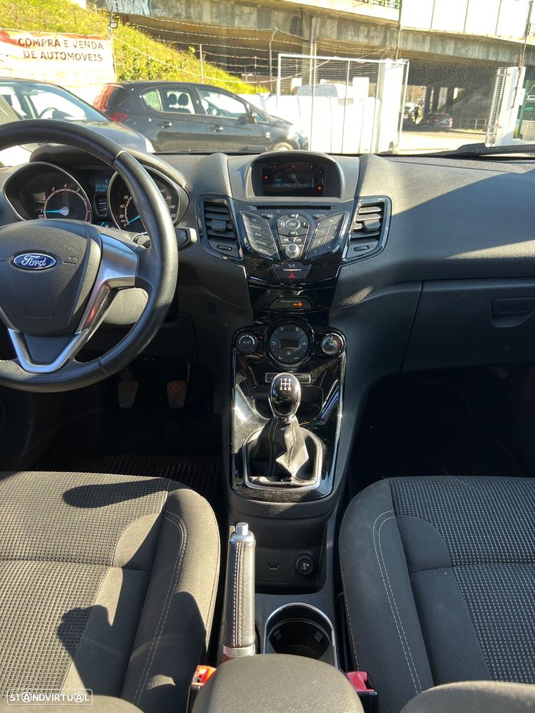 Ford Fiesta 1.0 Ti-VCT Titanium - 14