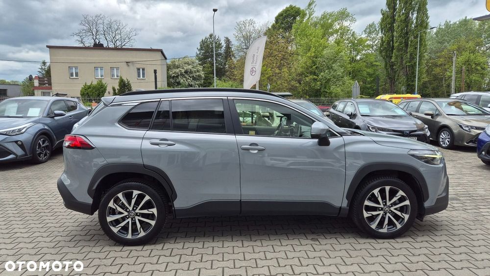 Toyota Corolla Cross 2.0 Hybrid Style - 17