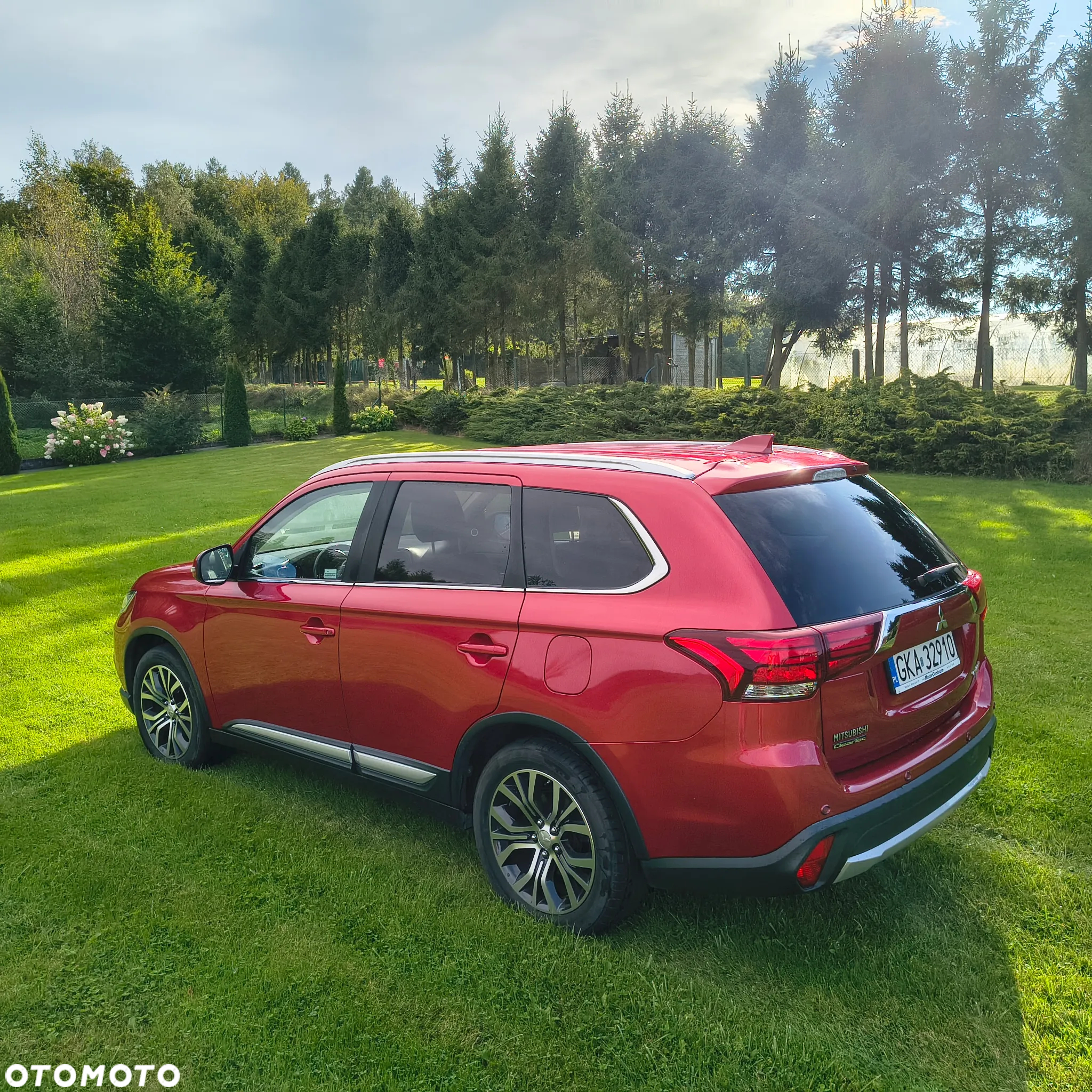 Mitsubishi Outlander 2.0 Intense + Navi 4WD CVT - 5