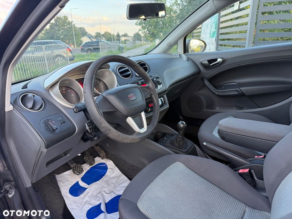 Seat Ibiza SC 1.6 16V Sport - 13