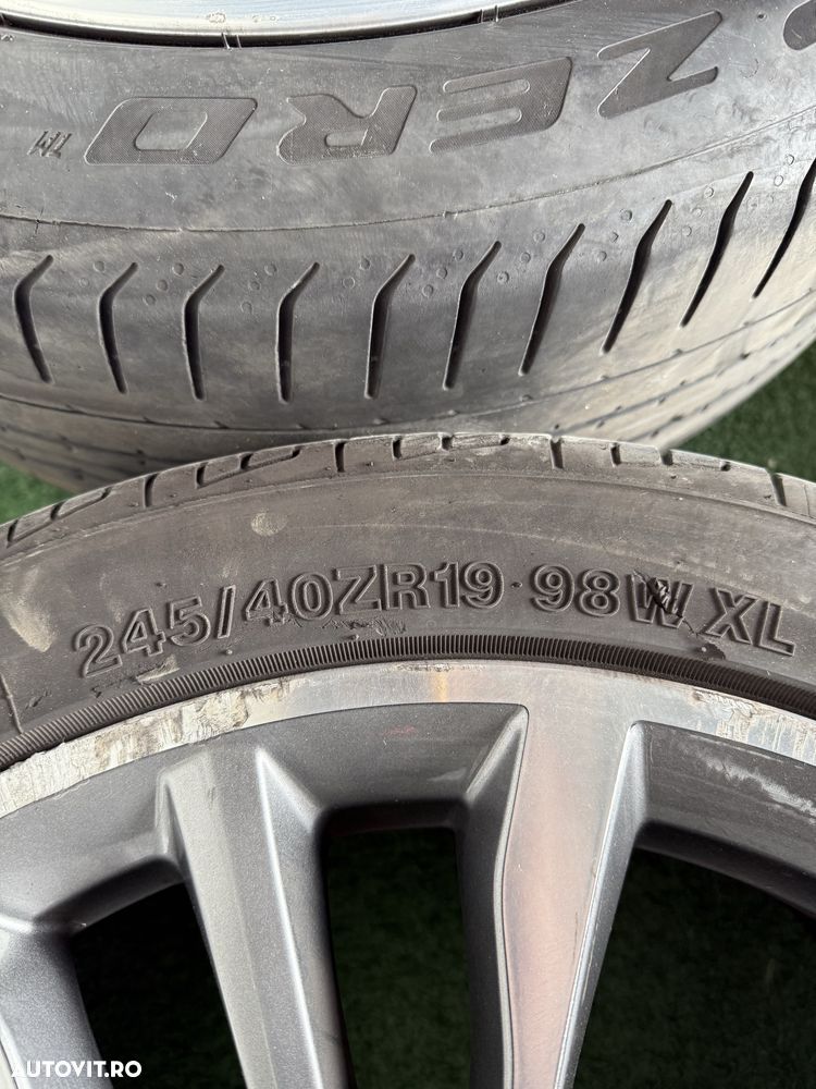 Jante originale pe 19 cu anvelope Bmw seria 5 G30 G31 - 5