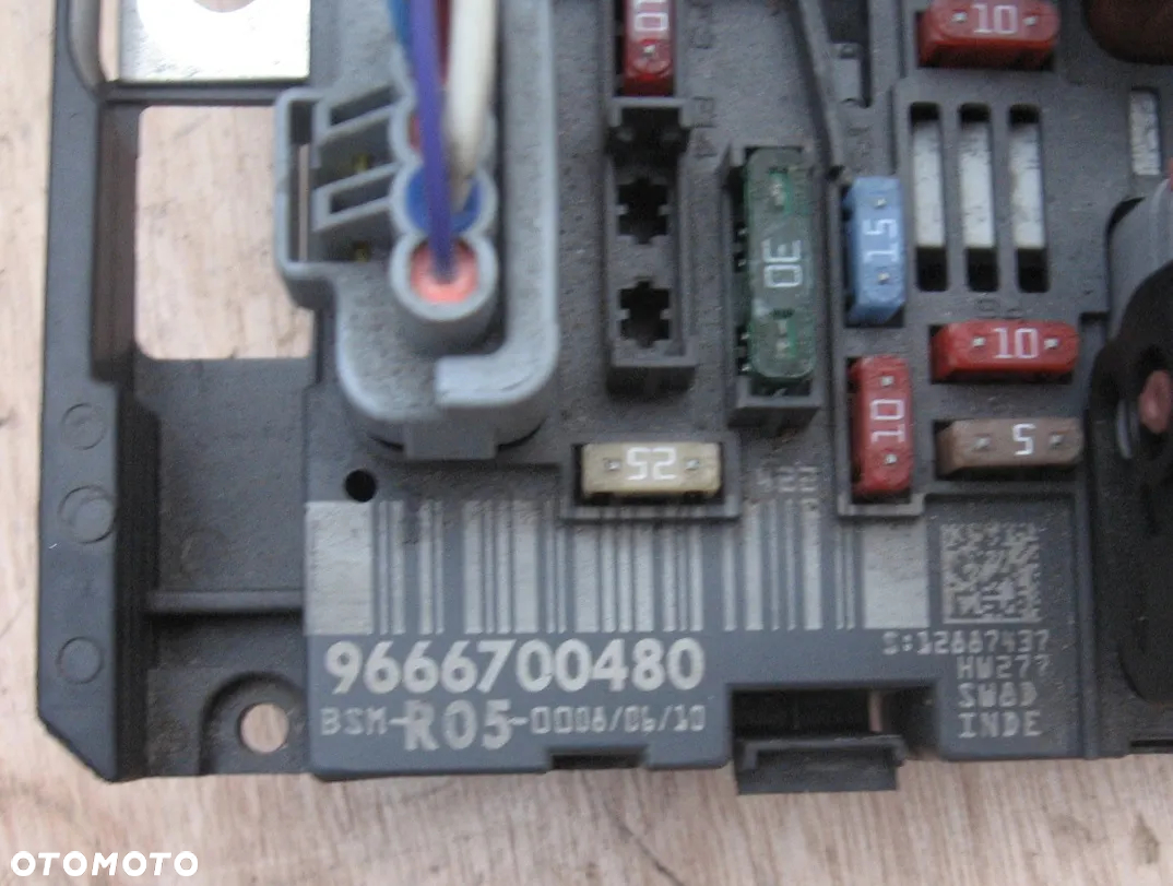 sterownik moduł BSM R05 PEUGEOT 308 CITROEN C4 9666700480 - 2