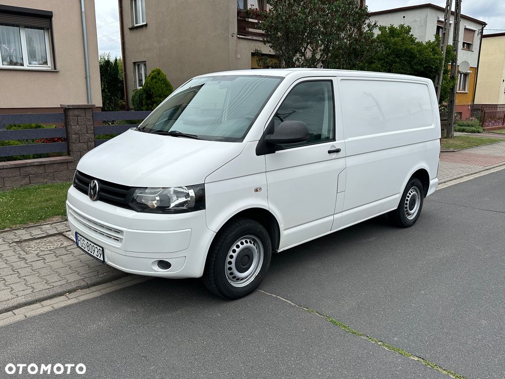 Volkswagen Transporter - 1