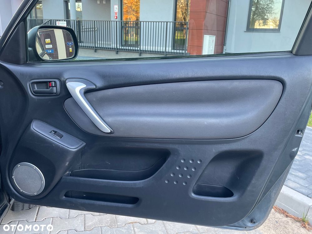 Toyota RAV4 D-4D 4x4 Edition - 11