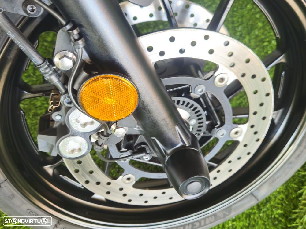 Yamaha MT-07 - 9