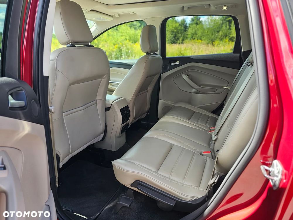 Ford Escape 2.0 EcoBoost AWD Titanium - 15