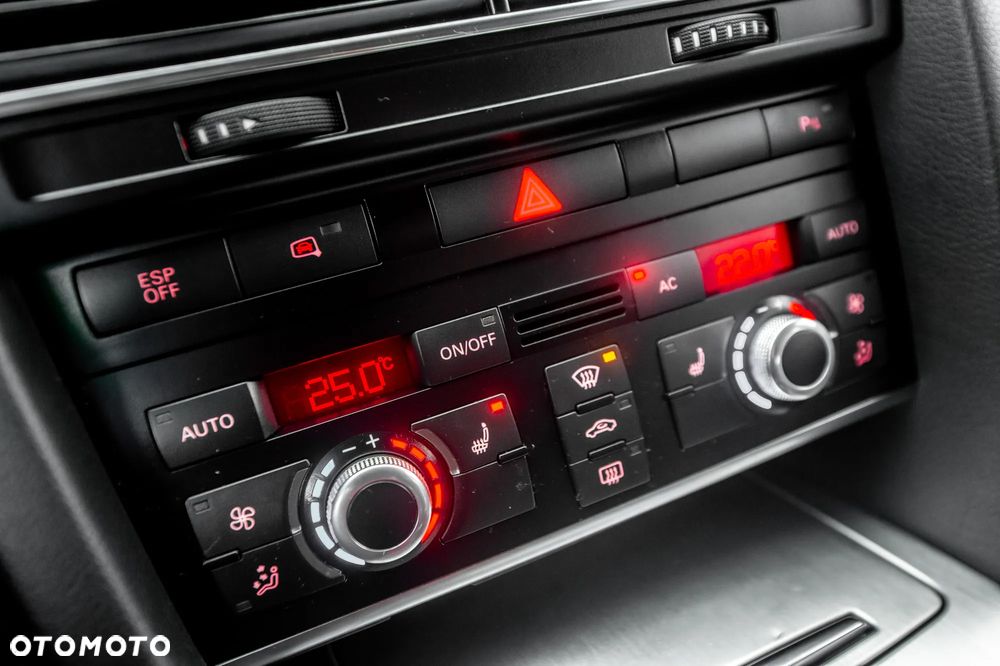 Audi A6 Avant 3.0 TDI DPF quattro tiptronic - 33