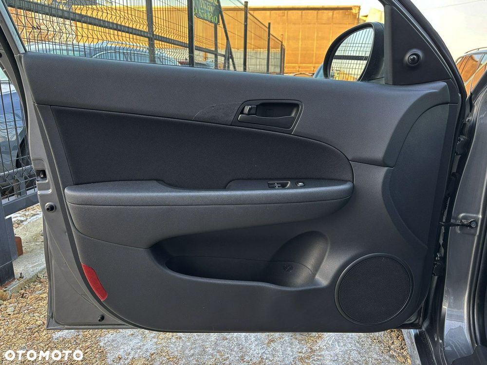 Hyundai i30 1.4 Comfort EU5 - 13