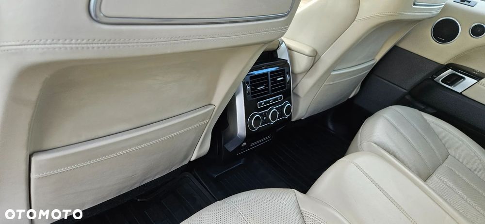Land Rover Range Rover Sport SDV6 HSE Dynamic - 30