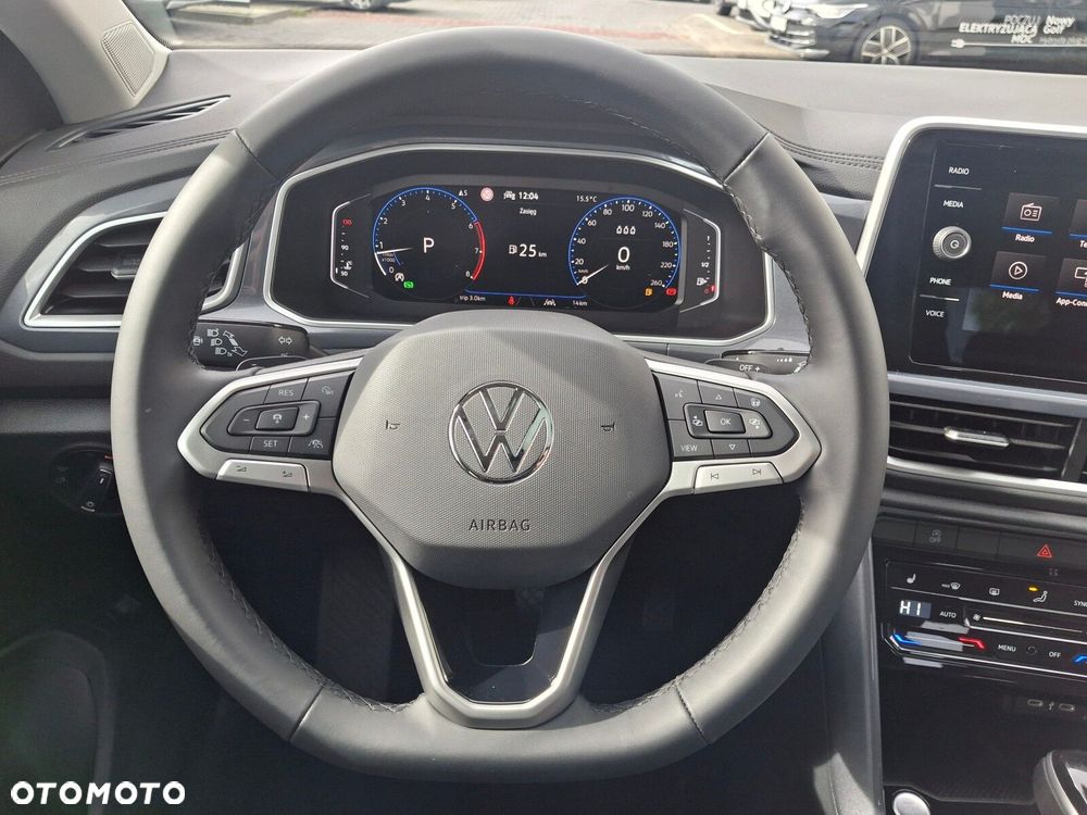 Volkswagen T-Roc - 23