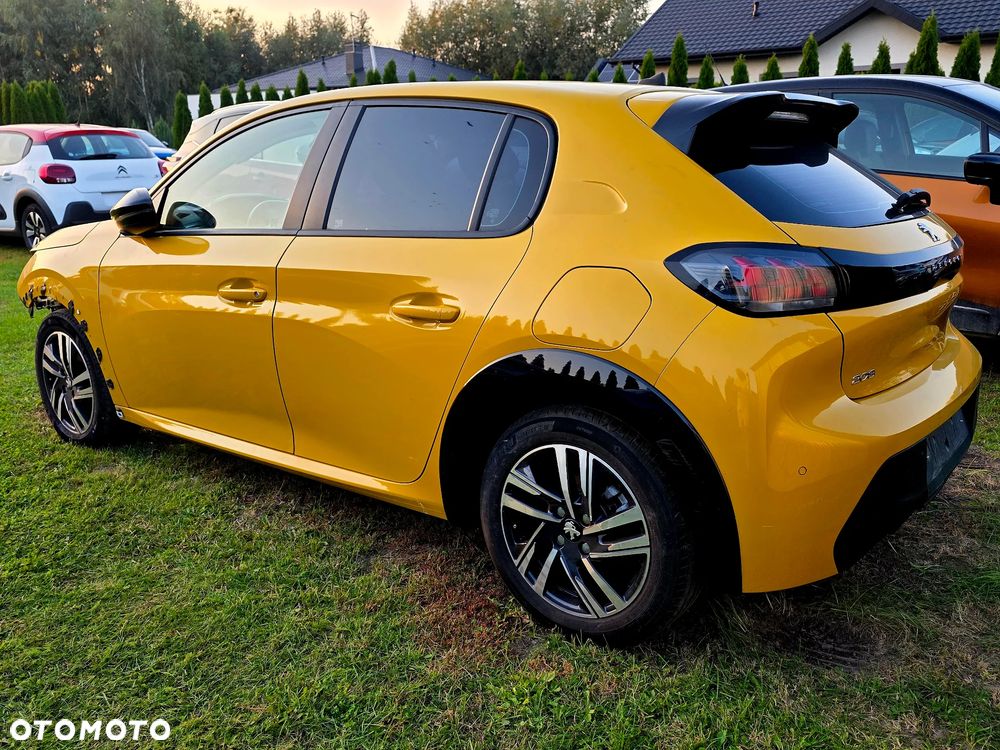 Peugeot 208 1.2 PureTech Active S&S EAT8 - 4