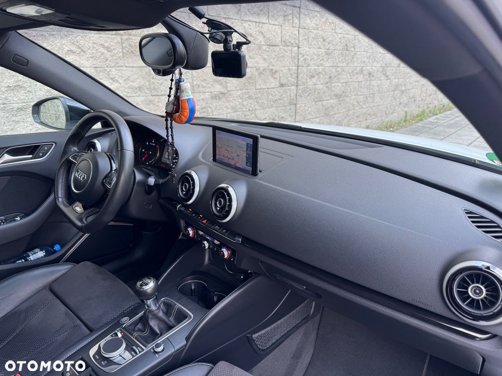 Audi A3 Sportback 2.0 TDI (clean diesel) S line Sportpaket - 28