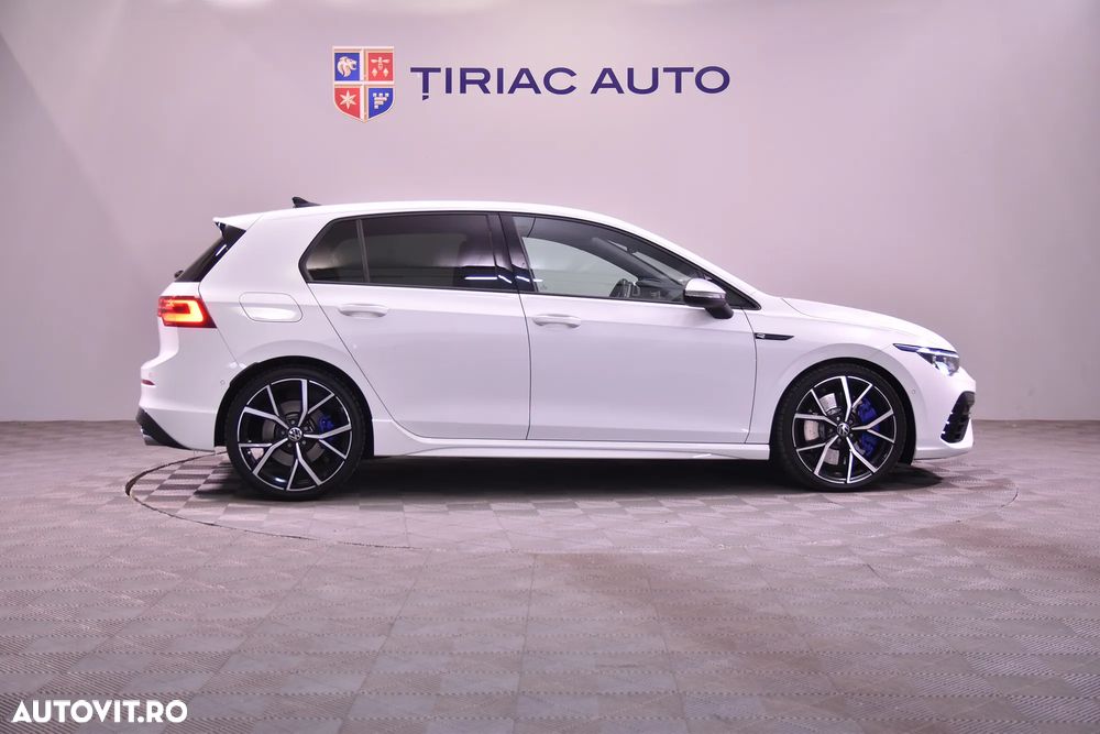 Volkswagen Golf 2.0 TSI DSG 4Motion R - 6