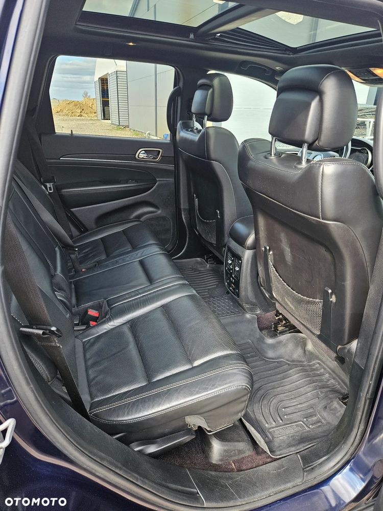 Jeep Grand Cherokee - 9