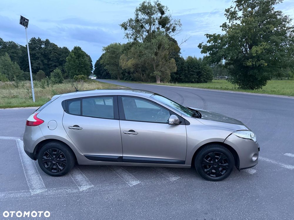 Renault Megane - 16