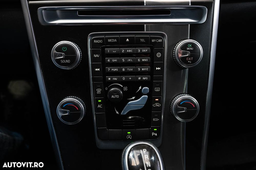 Volvo XC 60 D4 VEA Start-Stop R-Design - 15