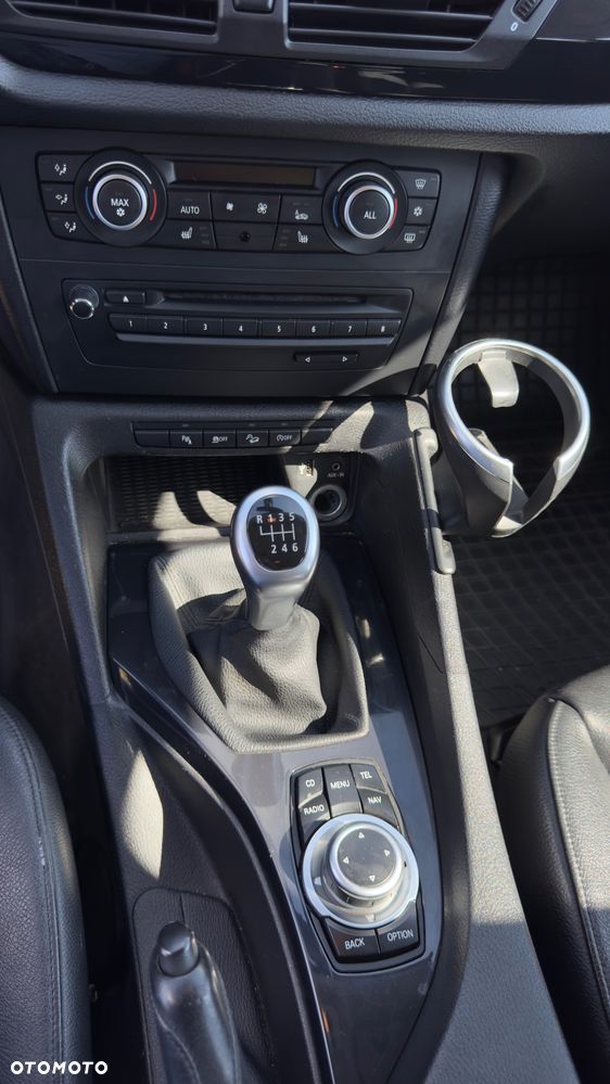 BMW X1 xDrive20d - 16