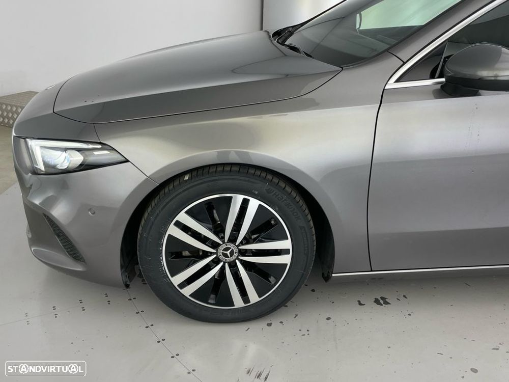 Mercedes-Benz A 180 d - 18