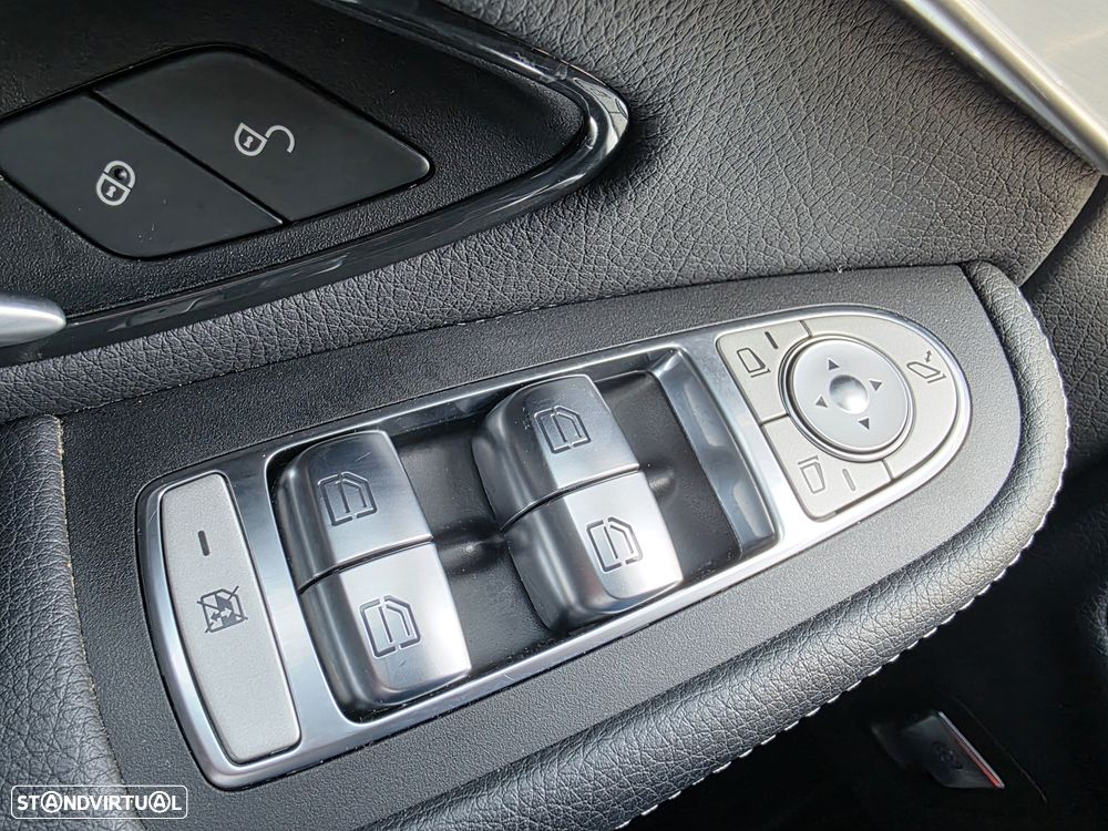 Mercedes-Benz GLC 300 de Coupé 4Matic - 25