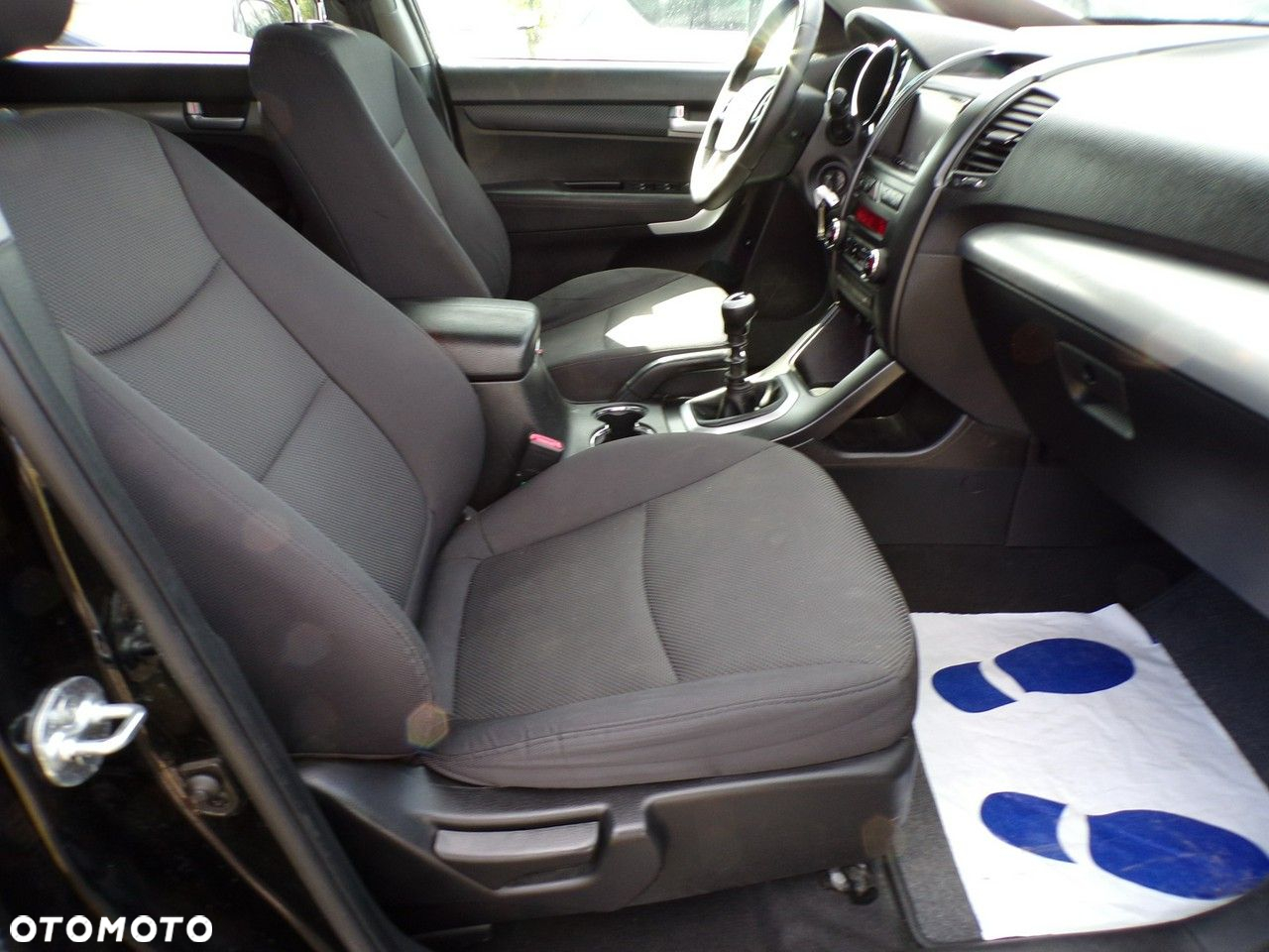 Kia Sorento - 33