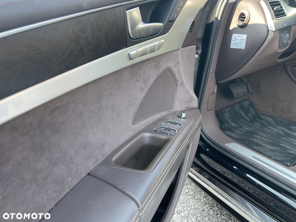 Audi A8 4.0 TFSI Quattro tiptronic - 27