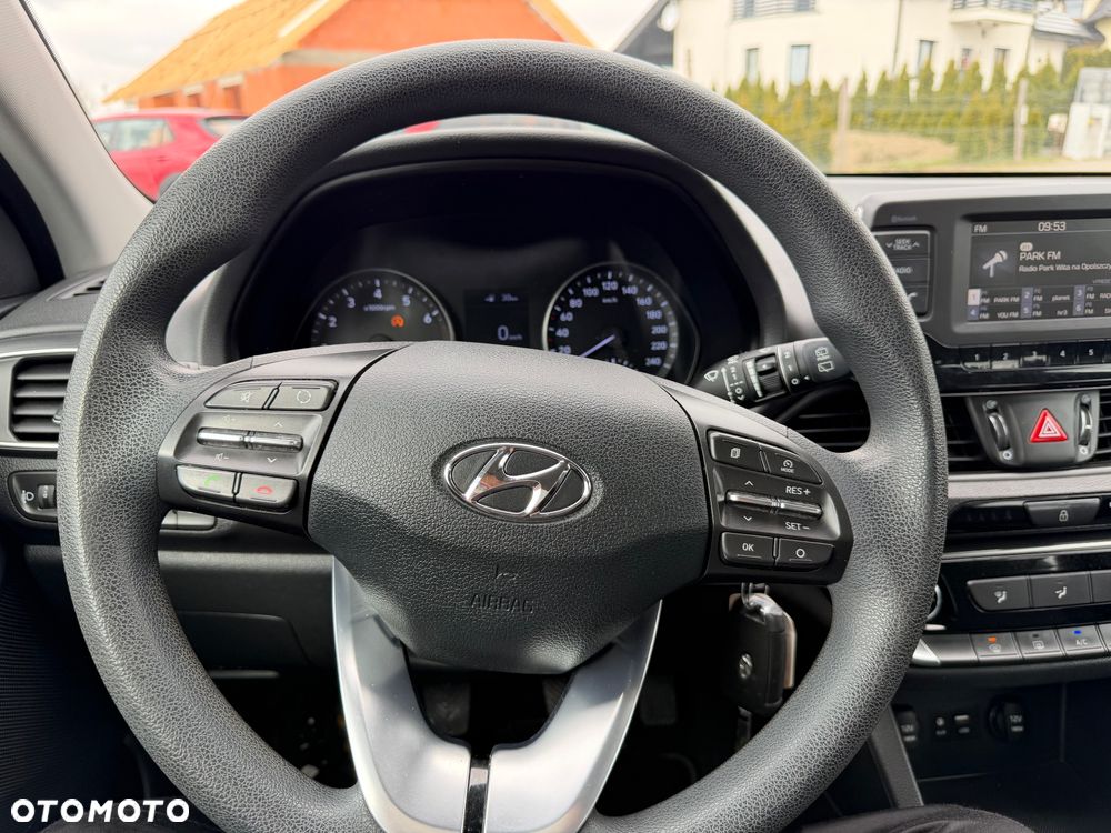 Hyundai i30 1.4 Fifa World Cup Edition - 17