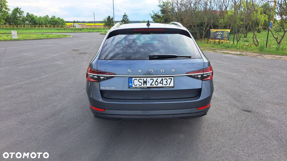 Skoda Superb 2.0 TDI DSG Premium Edition - 5