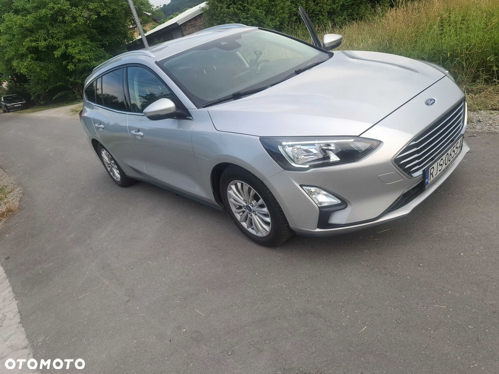Ford Focus - 1