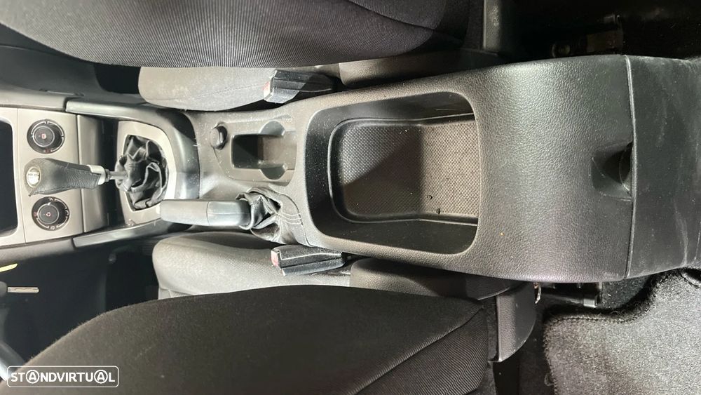Peugeot 308 SW 1.4 16V Premium - 16
