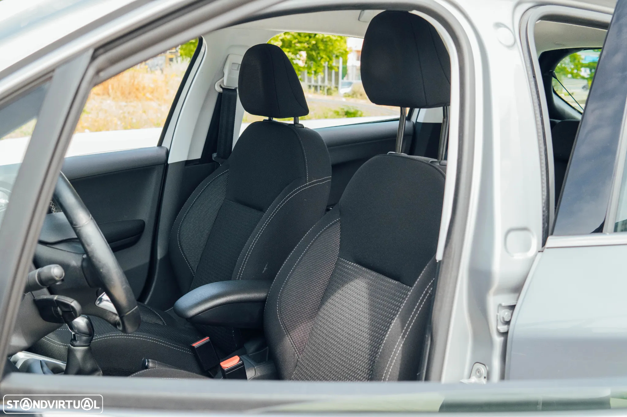 Peugeot 208 1.5 BlueHDi Allure - 15