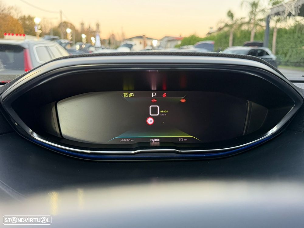 Peugeot 3008 1.6 Hybrid Allure e-EAT8 - 27