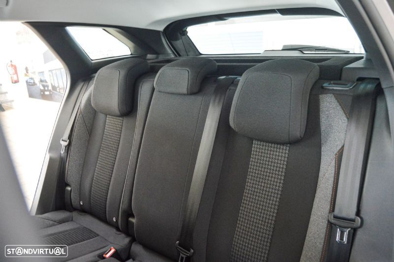 Peugeot 3008 1.5 BlueHDi Active Pack - 11