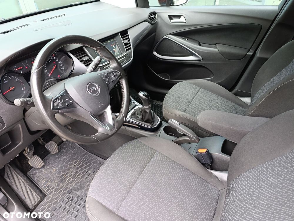 Opel Crossland - 11