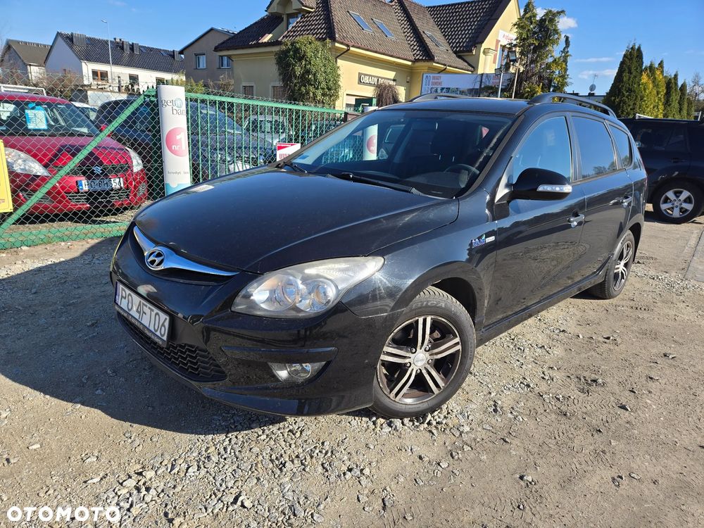 Hyundai i30 i30cw 1.4 blue Comfort - 1